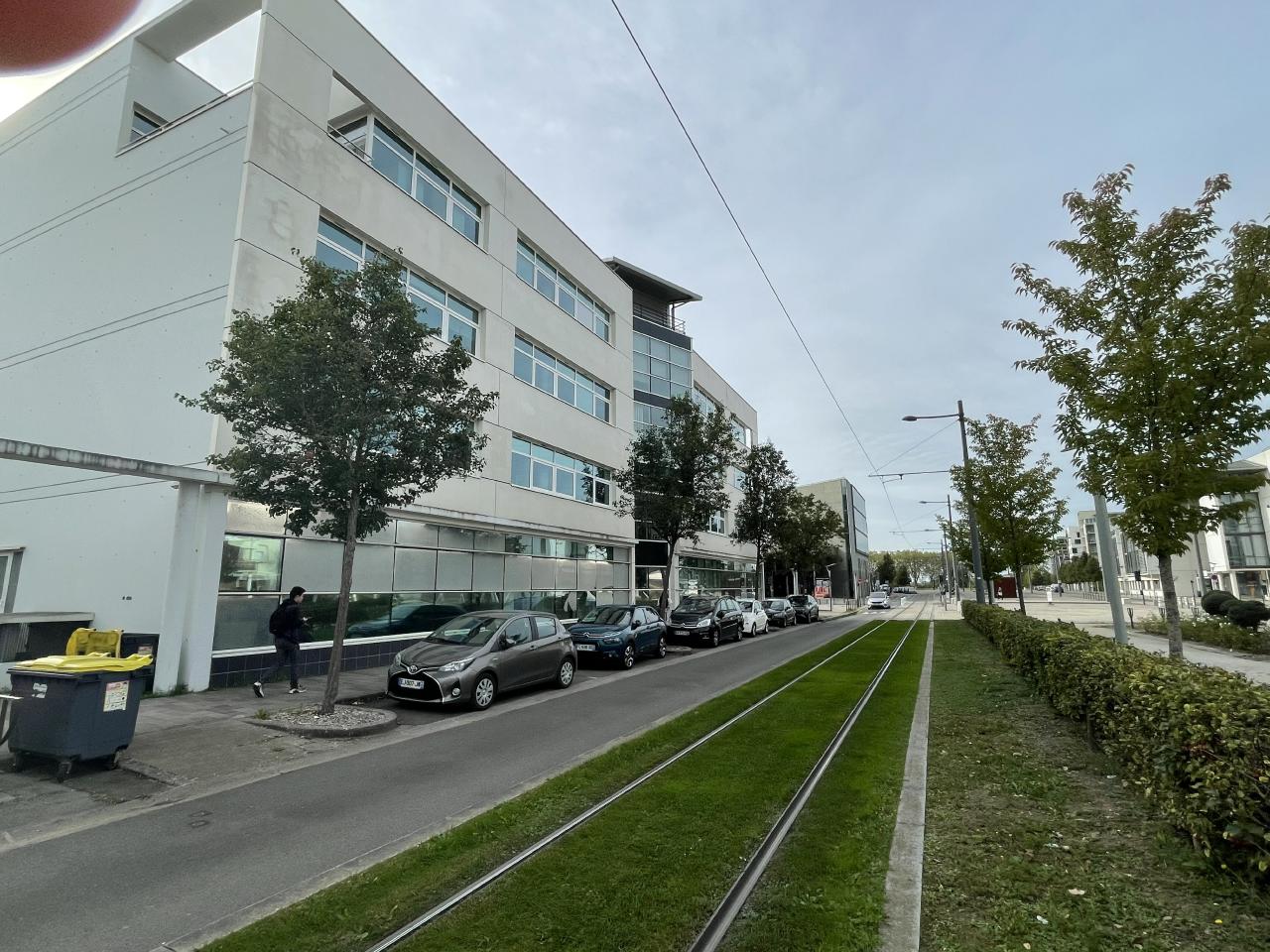 Bureau Tours 985m² Location bureau Tours Indre-et-Loire OLBUR2315835 2